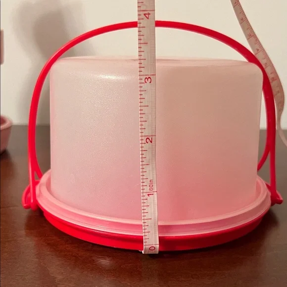 Red Tupperware Storage Containers - Picture 7 of 8